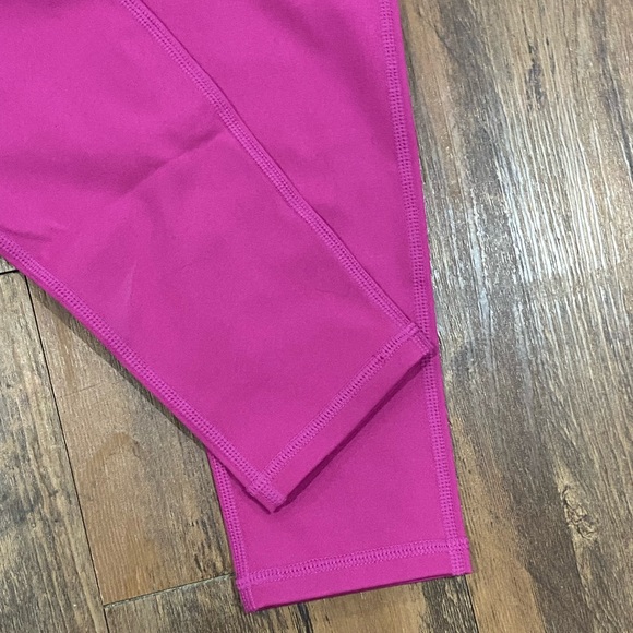 NWT Fabletics Motion 365 Trinity High-Waisted Pocket Legging Size Small - Picture 14 of 16
